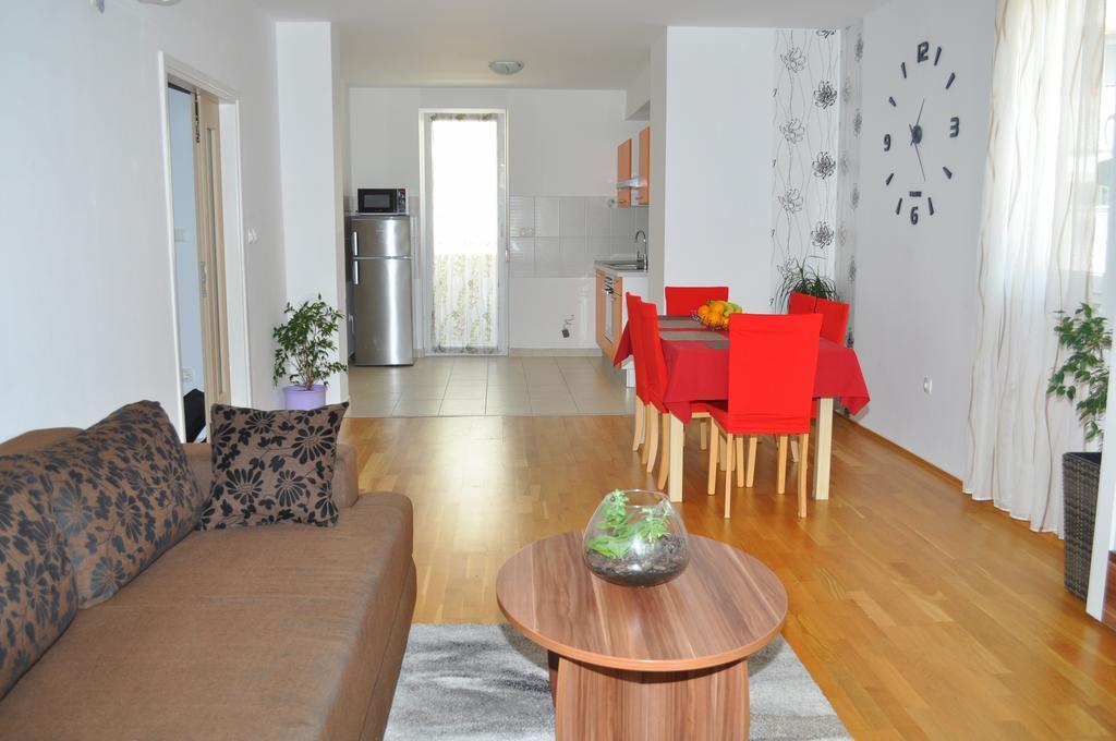 Apartment Kristijan Makarska Dış mekan fotoğraf